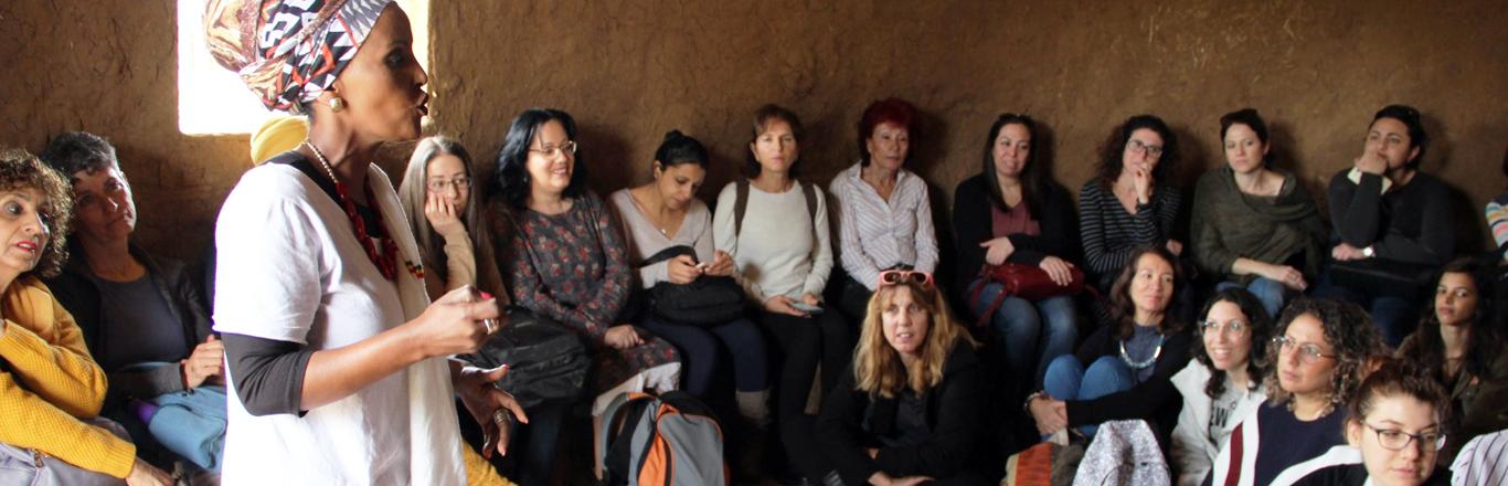 סיור סגל ספיר לכפר בתא ישראל בקרית גת - לחצו לפתיחת הסרטון בחלונית
